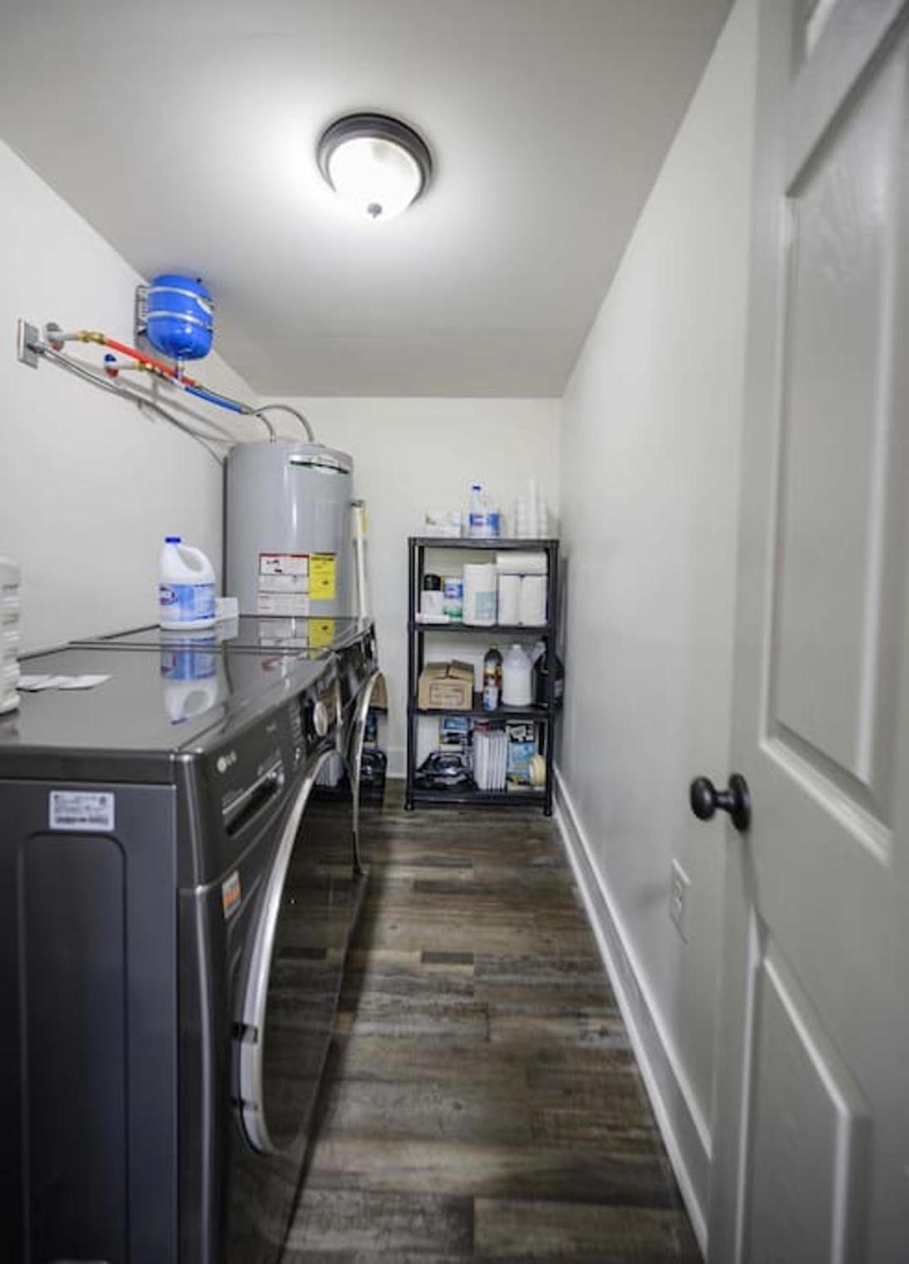 Gorgeous Renovated Home With Large & Private Lot Winchester 외부 사진