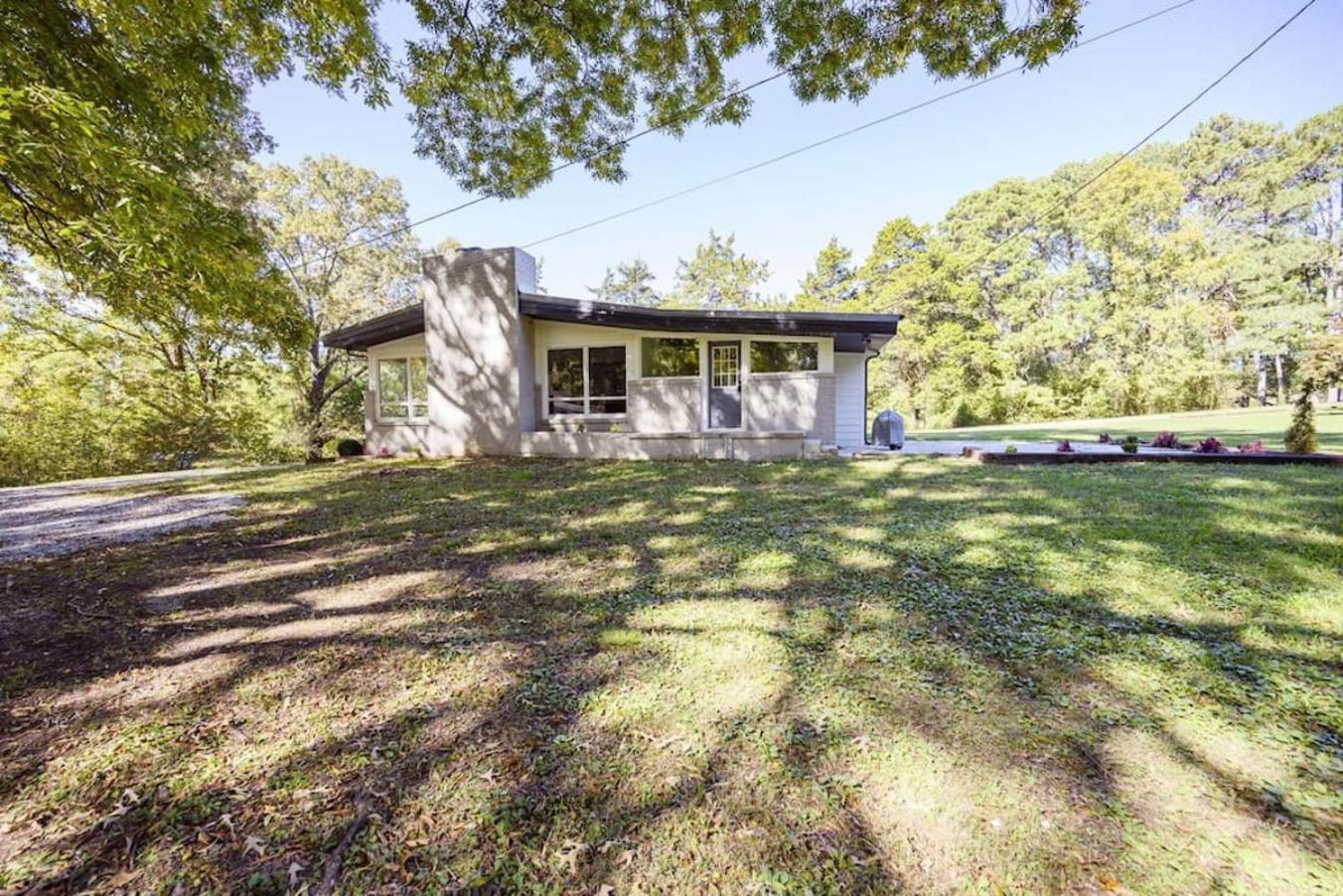 Gorgeous Renovated Home With Large & Private Lot Winchester 외부 사진